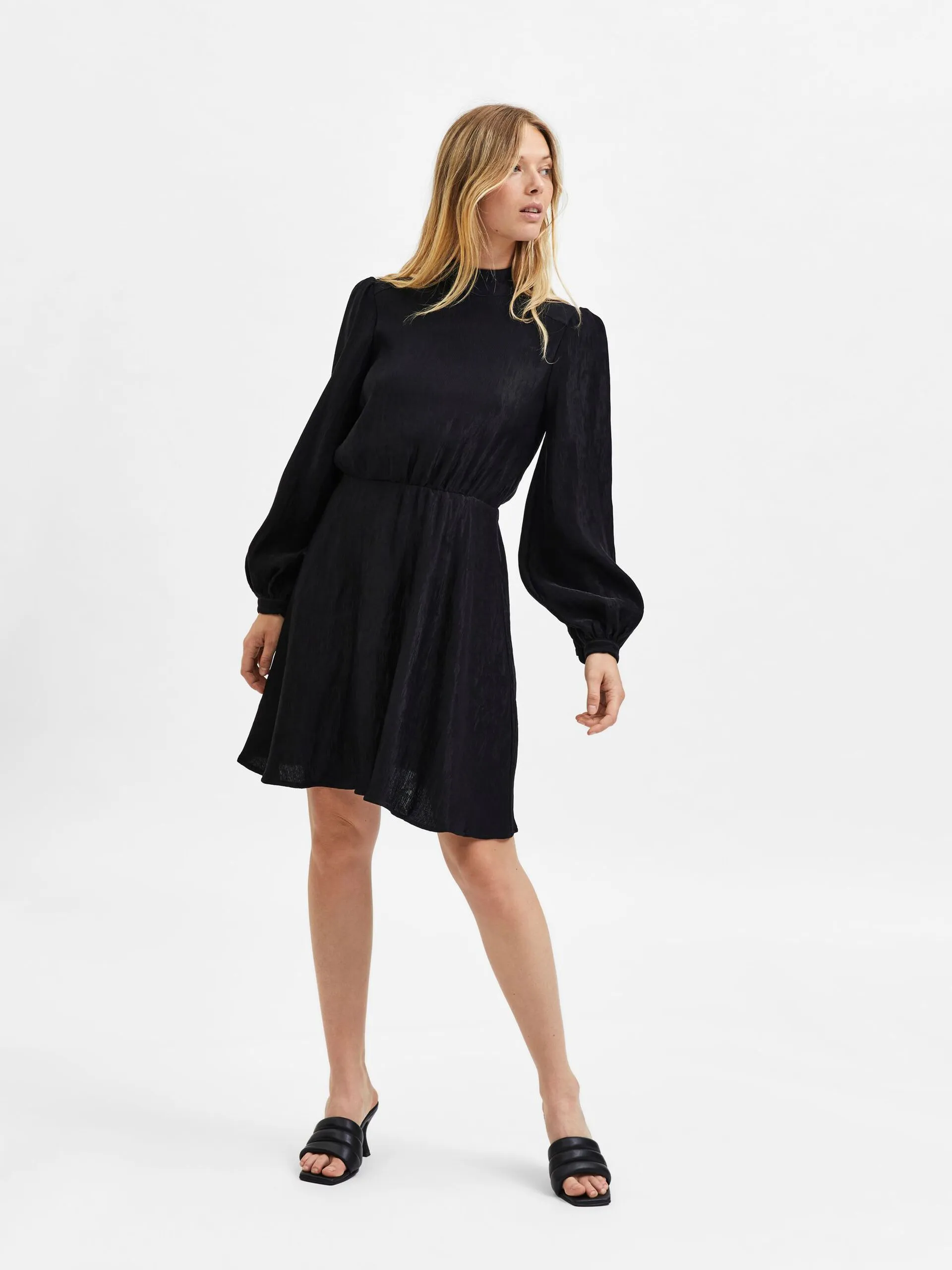 Madina Ls Short Dress - Black